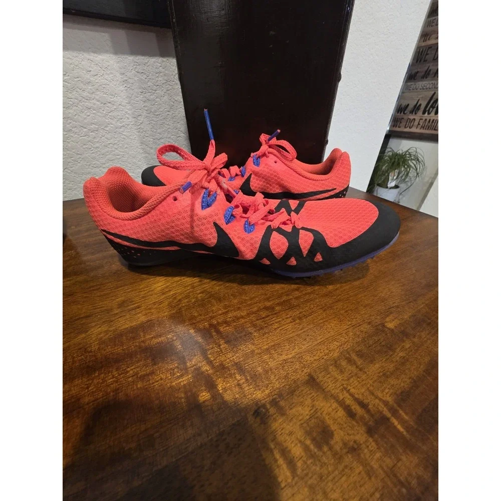 Women's Nike Zoom Rival Size 9 Solar Red, White & Black